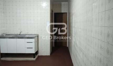 Casa com 1 quarto à venda no Centro, Jacareí  por R$ 160.000