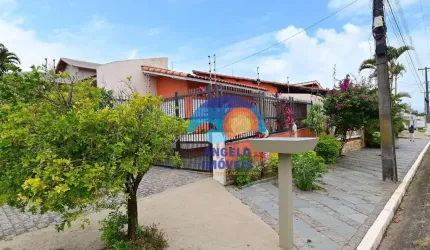 Casa com 4 dormitórios à venda, 310 m² por R$ 630.000,00 - Estância São José - Peruíbe/SP