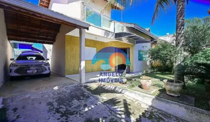 Casa com 3 dormitórios à venda, 150 m² por R$ 600.000,00 - Estância São José - Peruíbe/SP