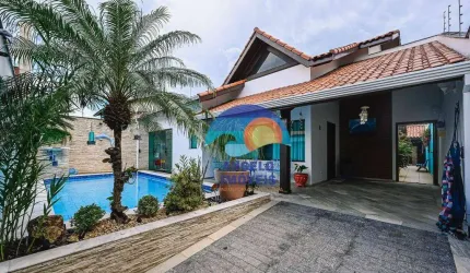 Casa com 4 quartos à venda, 176 m² por R$ 1.100.000 - Jardim Imperador - Peruíbe/SP