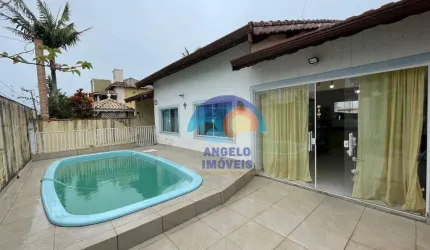 Casa com 3 dormitórios à venda, 160 m² por R$ 450.000,00 - Parque Turístico - Peruíbe/SP