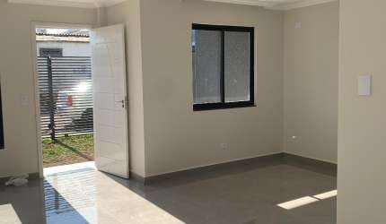 Sobrado a venda com 3 quartos no Xaxim R$650.000,00