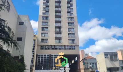 Studio Mobiliado à Venda no Centro de Curitiba- R$250.000,00