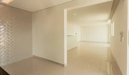 Magnifica cobertura duplex no Carajás , próximo ao Centro e a tudo que precisa.
