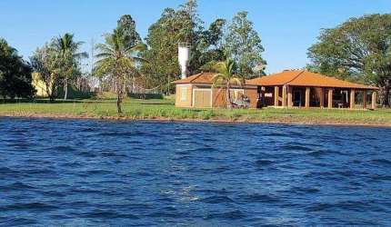 Fazenda Excepcional à Beira da Represa no Rio Paranaíba!