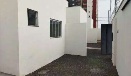 Casa à venda, 2 quartos, 1 suíte, JARDIM HOLANDA - Uberlândia/MG