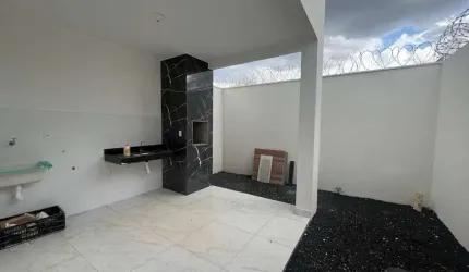 Casa à venda, 3 quartos, 1 suíte, 2 vagas, BEM VIVER - Uberlândia/MG