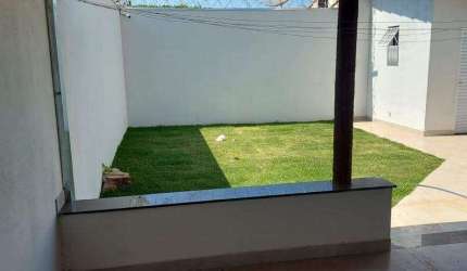 Casa em Condomínio Fechado no Bairro Jardim Holanda