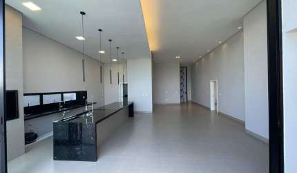 CASA EM CONDOMÍNIO à venda, 3 quartos, 3 suítes, 1 vaga, JARDIM BOTANICO - Uberlândia/MG