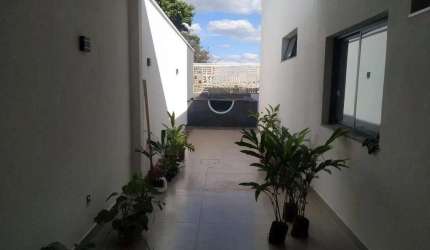 Casa à venda, 3 quartos, 2 suítes, 2 vagas, CIDADE JARDIM - Uberlândia/MG