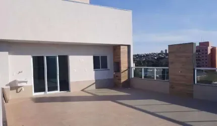 Cobertura à venda, 3 quartos, 2 suítes, 2 vagas, COPACABANA - Uberlândia/MG