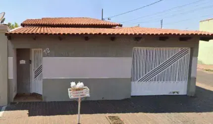 Casa à venda, 3 quartos, 1 suíte, 3 vagas, JARDIM BRASILIA - Uberlândia/MG