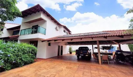 Casa à venda, 4 quartos, 4 suítes, 4 vagas, Jardim Karaíba - Uberlândia/MG