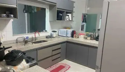 Casa à venda, 3 quartos, 1 suíte, 4 vagas, CUSTODIO PEREIRA - Uberlândia/MG