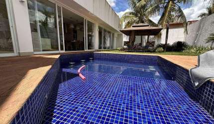 Casa à venda, 3 quartos, 3 suítes, 3 vagas, MORADA DA COLINA - Uberlândia/MG