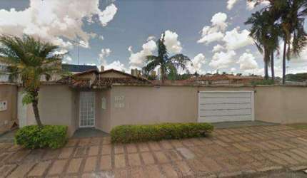 Casa à venda, 5 quartos, 2 suítes, 3 vagas, PATRIMONIO - Uberlândia/MG