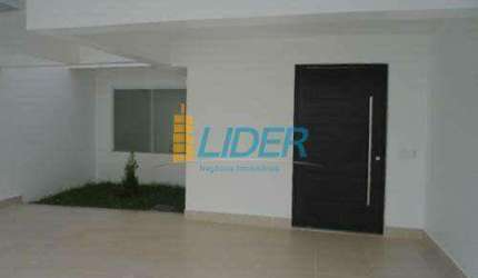 Casa à venda, 4 quartos, 3 suítes, 4 vagas, ALTO UMUARAMA - Uberlândia/MG