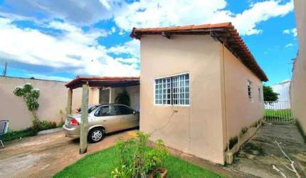 Casa à venda, 2 quartos, 1 vaga, RESIDENCIAL VIVIANE - Uberlândia/MG