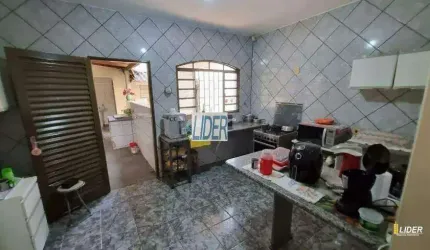 Casa à venda, 3 quartos, 2 vagas, Tibery - Uberlândia/MG