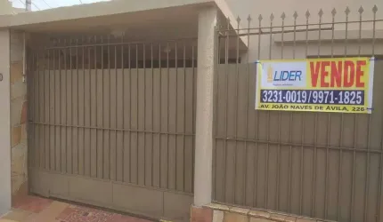 Casa à venda, 4 quartos, 2 suítes, PATRIMONIO - Uberlândia/MG