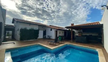 Casa à venda, 3 quartos, 2 suítes, 3 vagas, CIDADE JARDIM - Uberlândia/MG