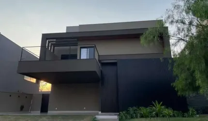 CASA EM CONDOMÍNIO à venda, 4 quartos, 4 suítes, 3 vagas, GRANJA MARILEUSA - Uberlândia/MG