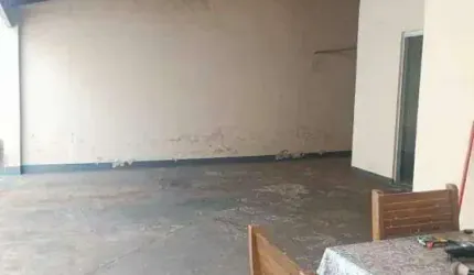 Casa à venda, 2 quartos, 1 vaga, JARDIM EUROPA - Uberlândia/MG