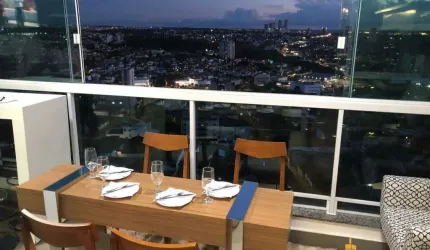 Apartamento à venda, 2 quartos, 1 suíte, 2 vagas, Centro - Uberlândia/MG