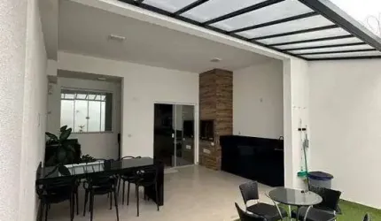 Casa à venda, 3 quartos, 1 suíte, 2 vagas, GRAND VILLE - Uberlândia/MG