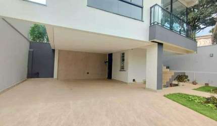 Casa à venda, 3 quartos, 3 suítes, JARDIM INCONFIDENCIA - Uberlândia/MG