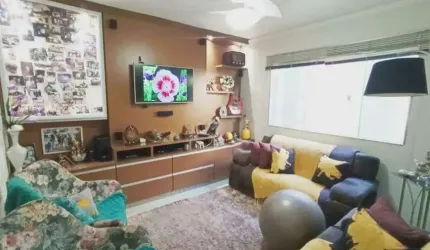 Casa à venda, 3 quartos, 1 suíte, 2 vagas, CIDADE JARDIM - Uberlândia/MG