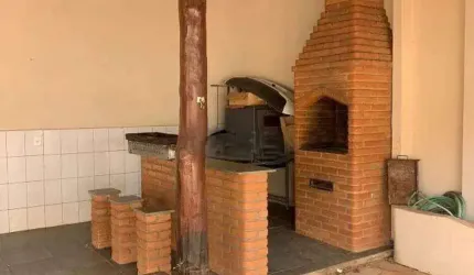 Casa à venda, 3 quartos, 1 suíte, 2 vagas, CIDADE JARDIM - Uberlândia/MG