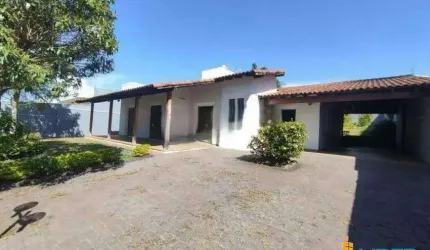 Casa à venda, 3 quartos, 1 suíte, 5 vagas, CIDADE JARDIM - Uberlândia/MG