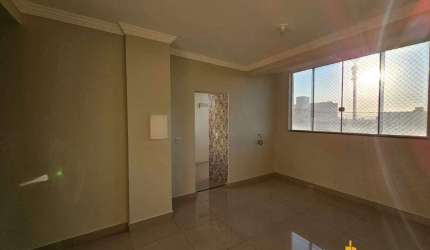 Apartamento à venda, 3 quartos, 1 suíte, 2 vagas, Segismundo Pereira - Uberlândia/MG