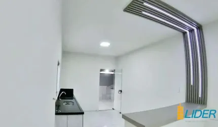 Casa à venda, 3 quartos, 1 suíte, 4 vagas, NOSSA SENHORA DAS GRACAS - Uberlândia/MG