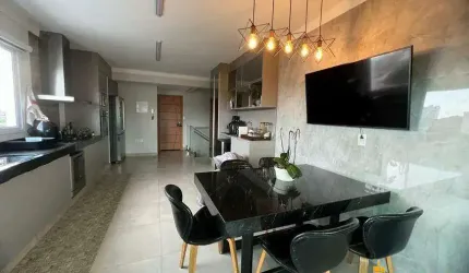 Cobertura à venda, 3 quartos, 2 suítes, 2 vagas, Santa Mônica - Uberlândia/MG