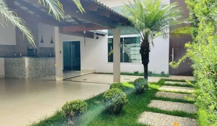 LINDA CASA COMPLETA NO BOSQUE DOS BURITIS