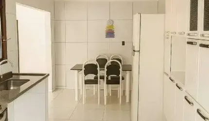 Casa à venda, 3 quartos, 3 vagas, PLANALTO - Uberlândia/MG