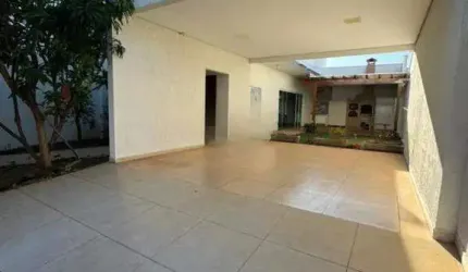 Casa à venda, 3 quartos, 2 suítes, 3 vagas, NOVO MUNDO - Uberlândia/MG