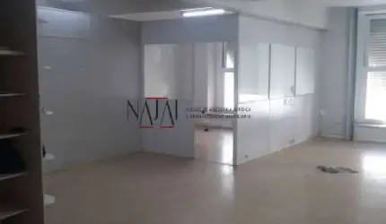 Alugo Sala comercial 23m² - Próximo a Igreja da Candelária