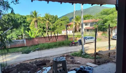 Vendo casa 03 qtos 01 suite em São Jose do Imbassaí-Márica.Rj.