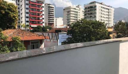 Vendo e alugo excelente casa 07 quartos em Botafogo - Oliveira Fausto.