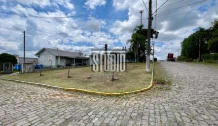 Terreno à venda no Triângulo, Carlos Barbosa  por R$ 372.000