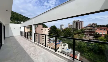 Cobertura duplex de 04 quartos no Santa Helena