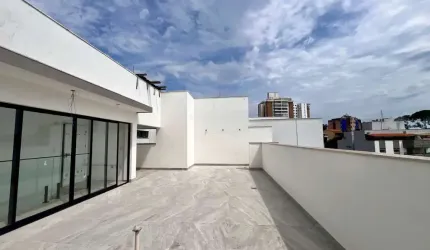 Cobertura Triplex com 04 suítes no Santa Helena
