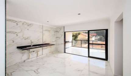 Apartamento garden de 03 quartos sendo 01 suíte e com 02 vagas no São Mateus.
