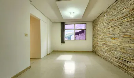 Apartamento de 03 quartos com suíte, elevador e garagem no Centro de Juiz de Fora