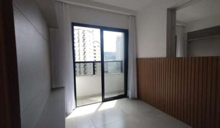 Locação - 02 quartos com varanda na Avenida Itamar Franco