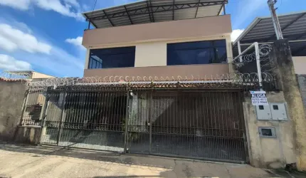 Casa Estilo Sobrado – Térreo!
