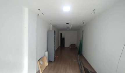 Locação - Loja com 80m² na Rua Braz Bernardino